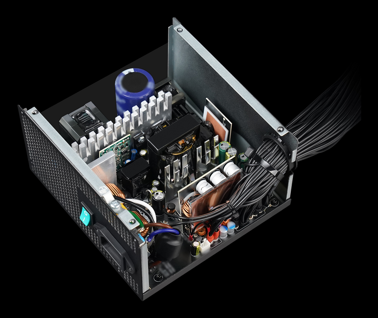 DeepCool PN1000-D power supply unit (R-PNA00D-FC0B-JGEU-V2) - Afbeelding 6