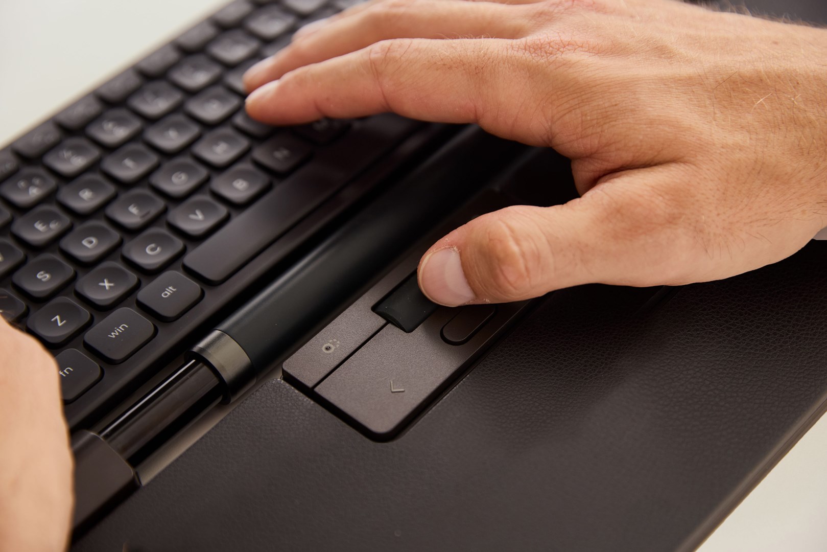 Contour Design RollerMouse Pro Regular Vegan Leather Wrist Rest Wired - Afbeelding 6
