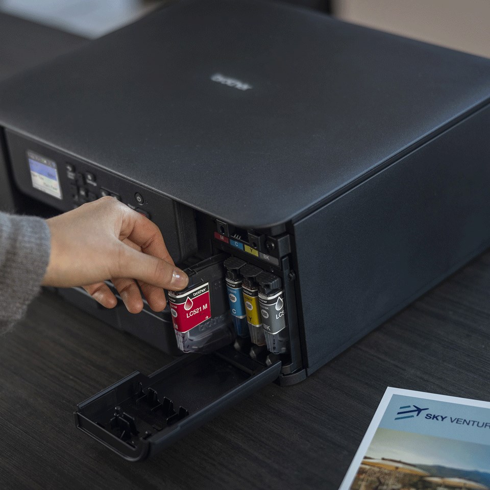 Brother 3-in-1 Compact Wireless Inkjet Printer DCP-J1310DW - Afbeelding 7