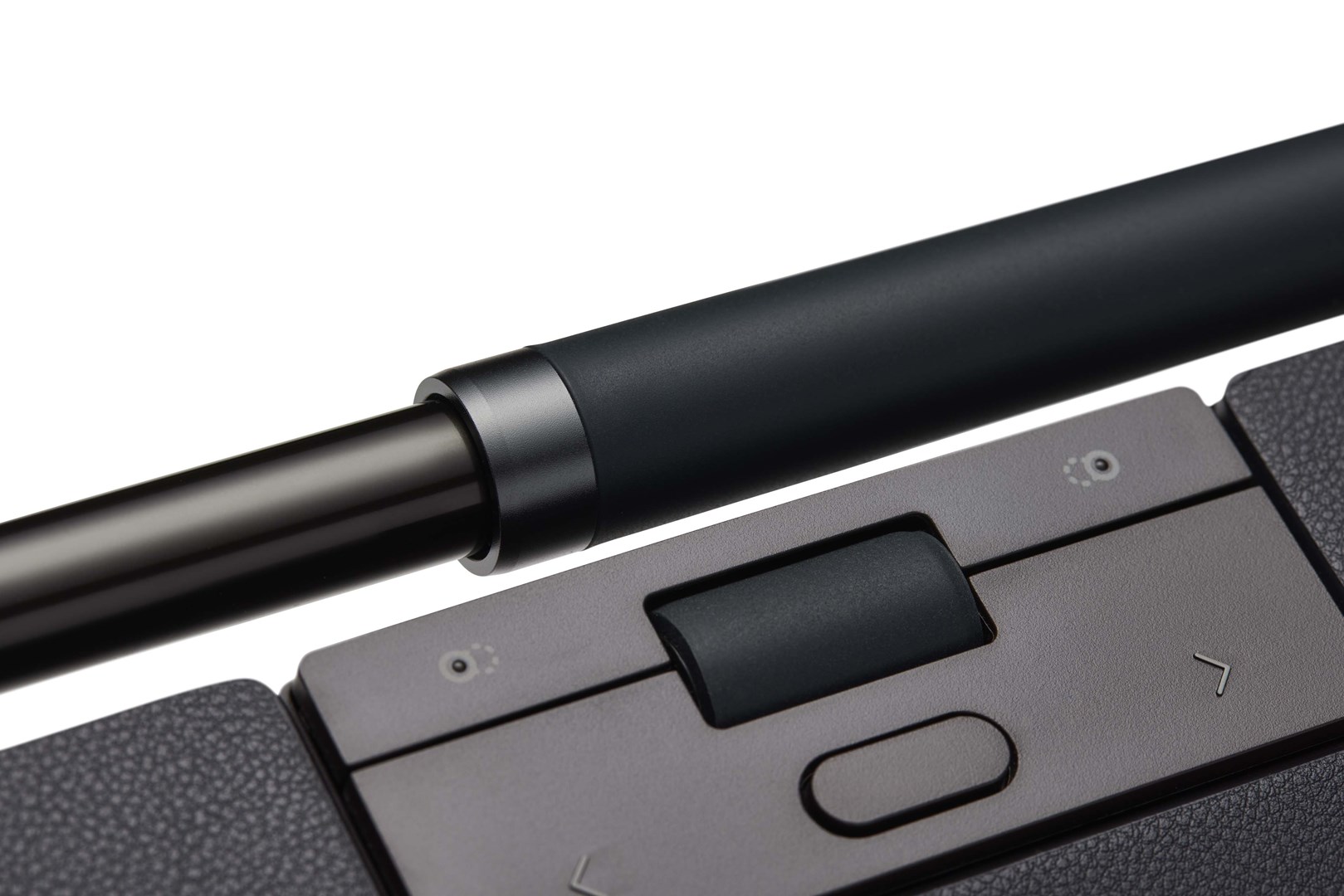 Contour Design RollerMouse Pro Extended Vegan Leather Wrist Rest Wireless - Afbeelding 3