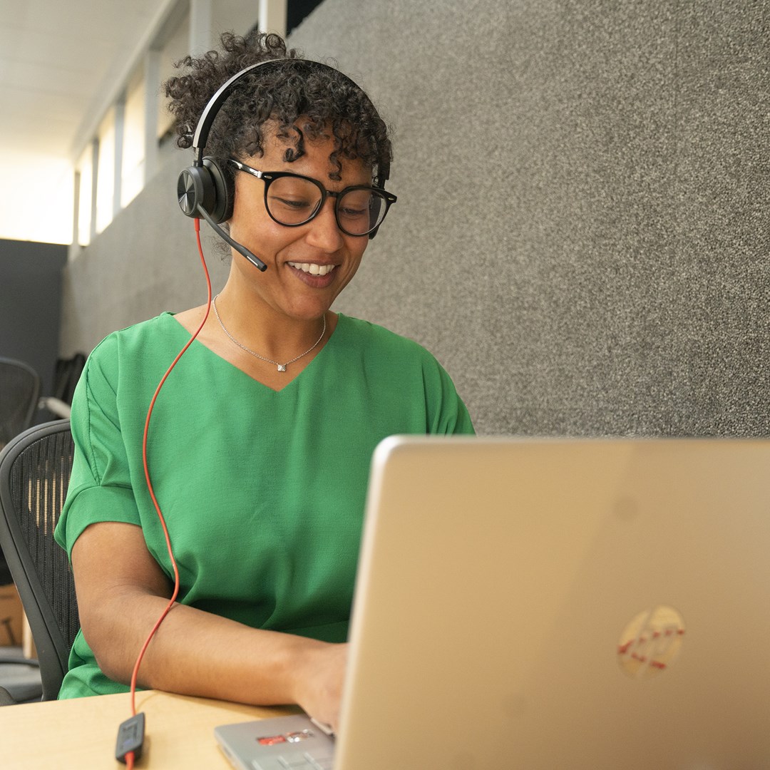 POLY Blackwire 8225 Stereo Microsoft Teams Certified USB-C Headset +USB-C/A Adapter - Afbeelding 3