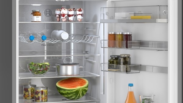 Bosch Serie 6 KGN39LBCF fridge-freezer Freestanding 363 L C Black - Afbeelding 3