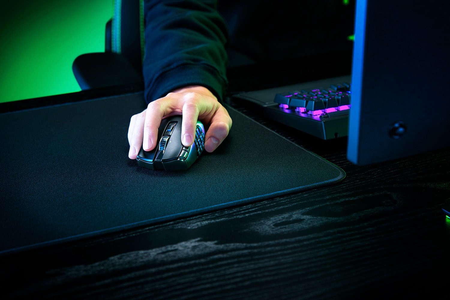 Razer Naga V2 HyperSpeed mouse Gaming Right-hand RF Wireless + Bluetooth Optical 30000 DPI - Afbeelding 7