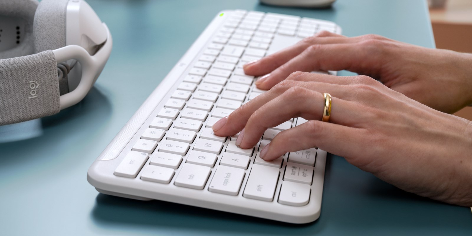 Logitech 920-012452 keyboard Office RF Wireless + Bluetooth QWERTZ German White - Afbeelding 3