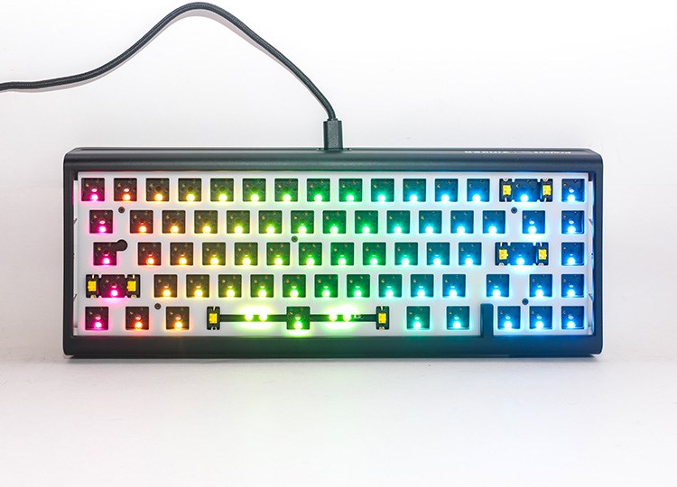 Ducky Tinker 65 Barebone keyboard Gaming USB German Black