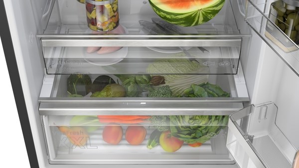 Bosch Serie 6 KGN39LBCF fridge-freezer Freestanding 363 L C Black - Afbeelding 4