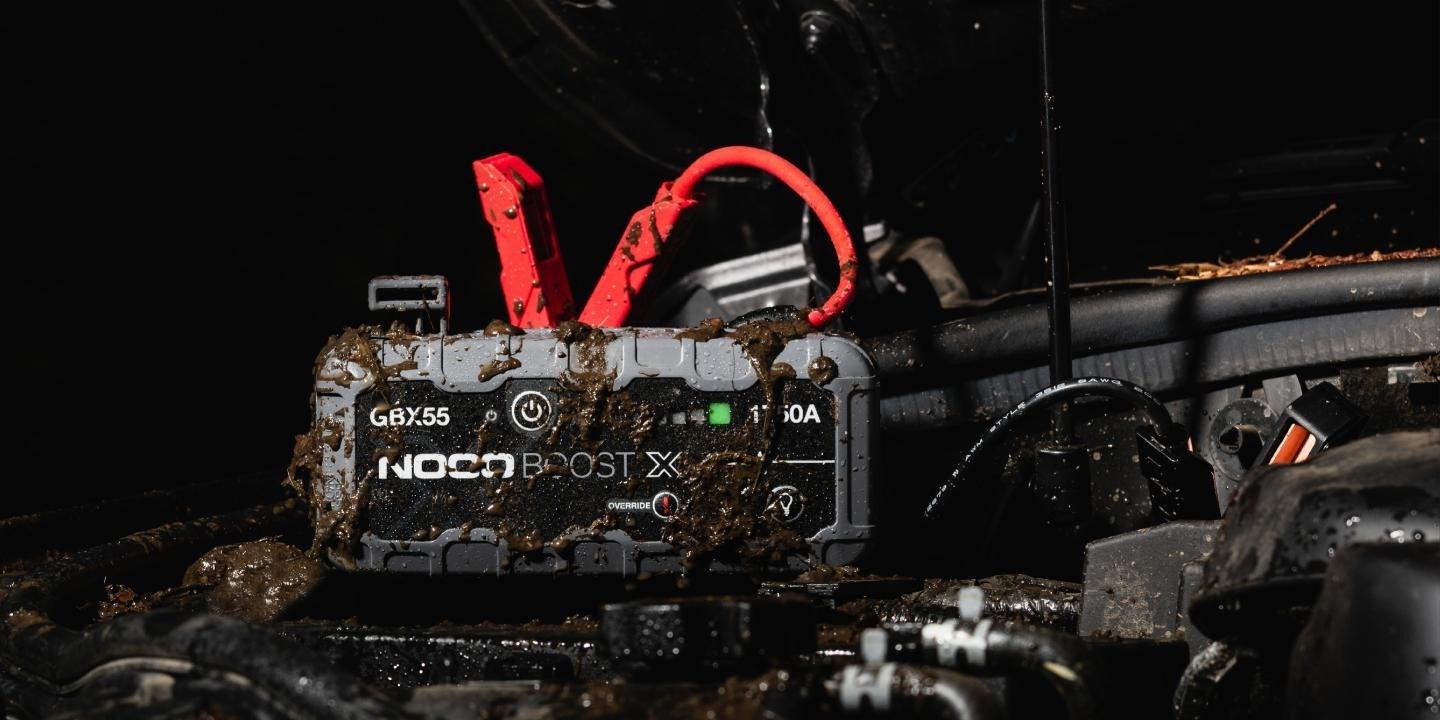 NOCO GBX55 vehicle jump starter 1750 A