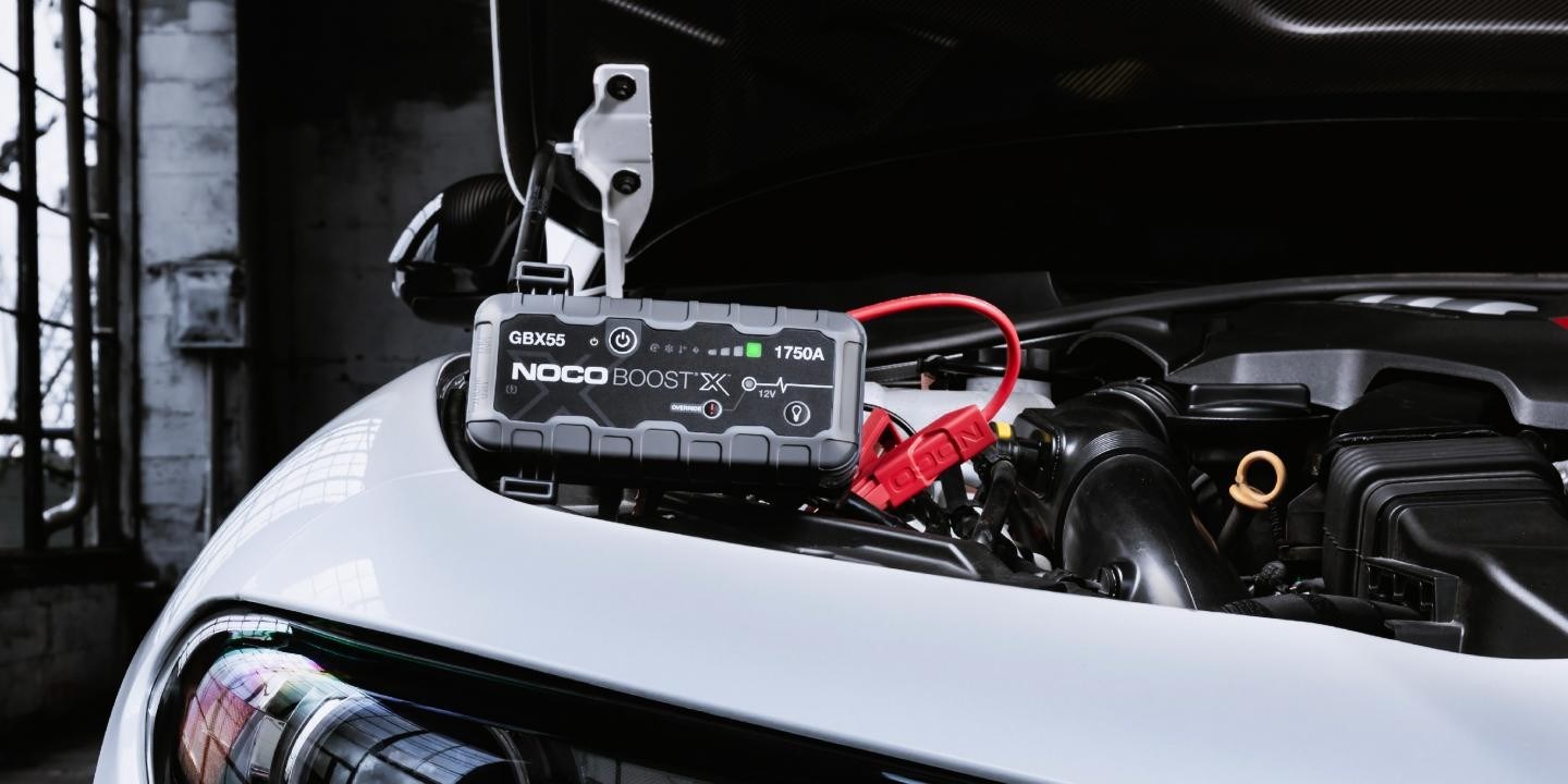 NOCO GBX55 vehicle jump starter 1750 A