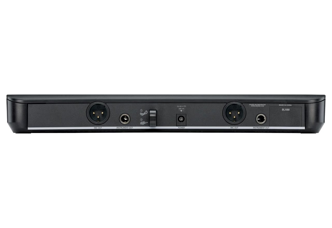 Shure BLX288E/SM58-H8E - wireless system with receiver and two SM58 microphones