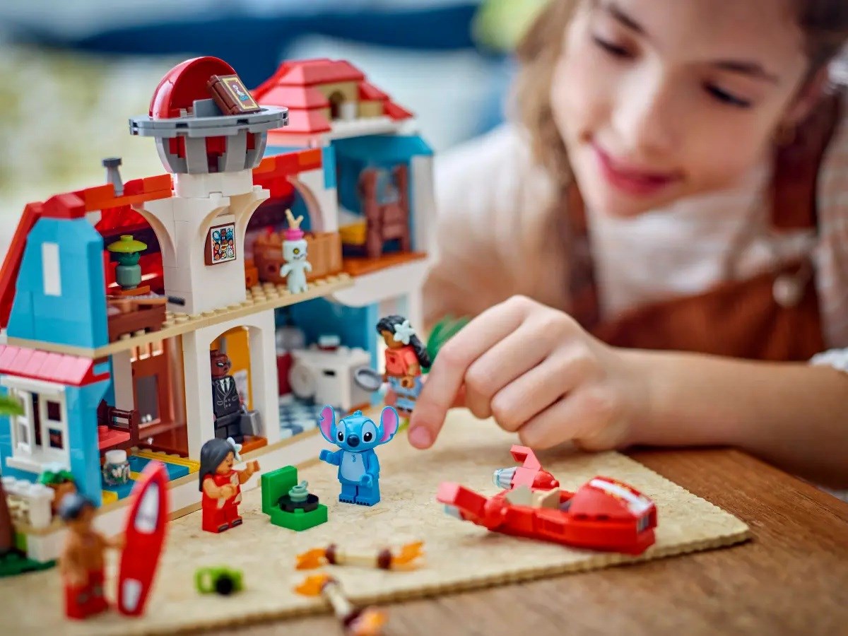 LEGO DISNEY 43268 Lilo en Stitch strandhuis