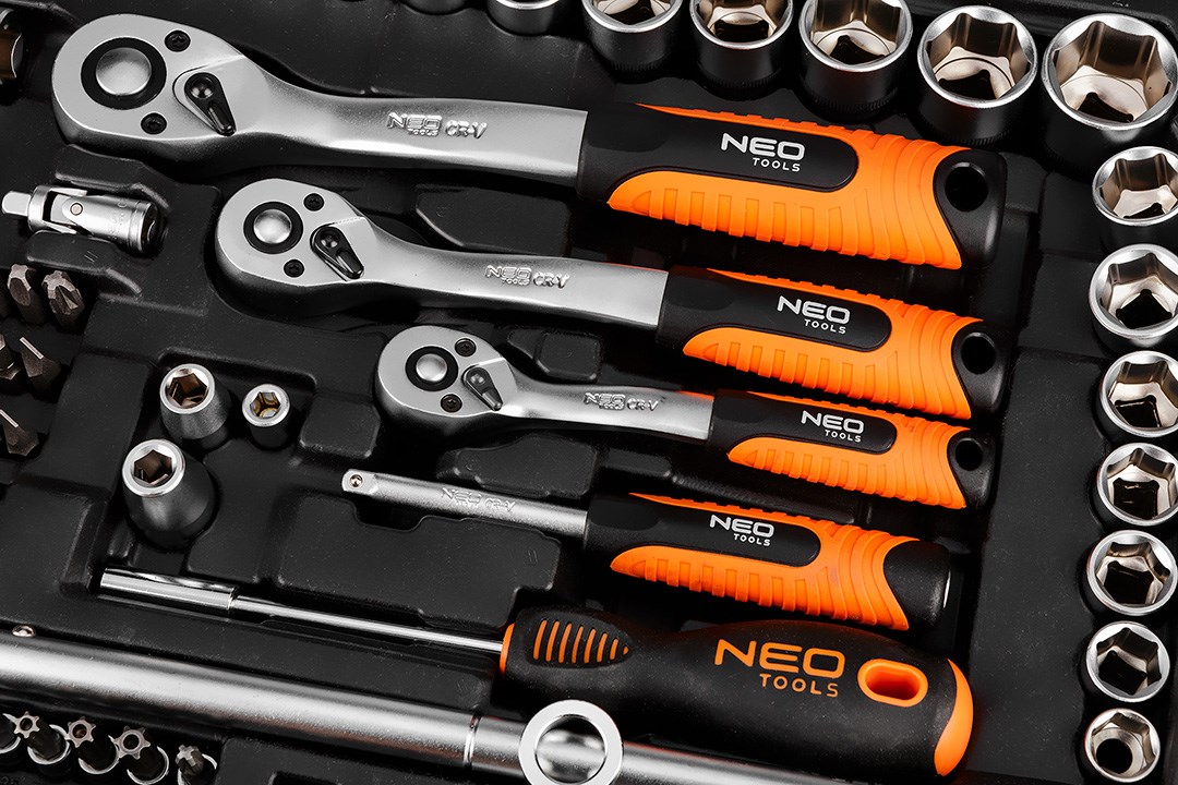 NEO TOOLS doppenset 1/2", 1/3", 220-delig, satijn