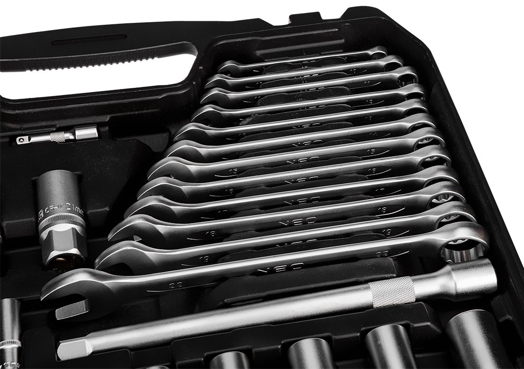 NEO TOOLS doppenset 1/2", 1/3", 220-delig, satijn