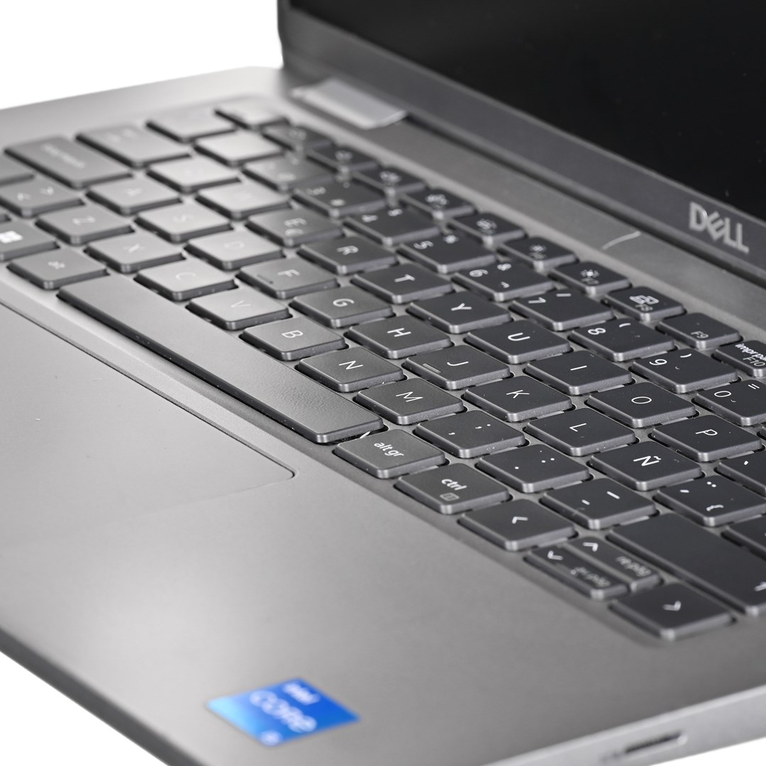 DELL LATITUDE 5430 i7-1265U 16GB 256GB SSD 14" FHD (US QWERTY) Win11pro Gebruikt