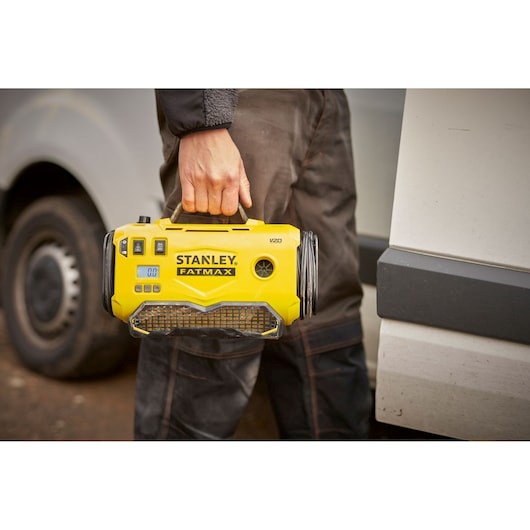 Oplaadbare compressor 18V SFMCE520B STANLEY