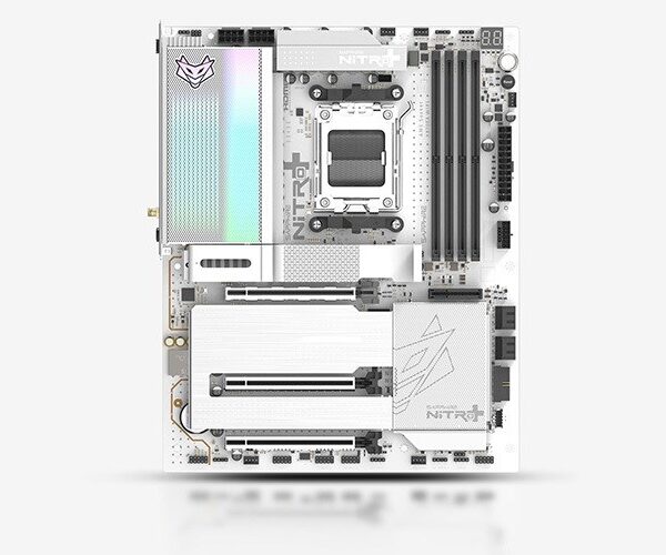 SAPPHIRE NITRO+ X870EA PHANTOMLINK P.E moederbord