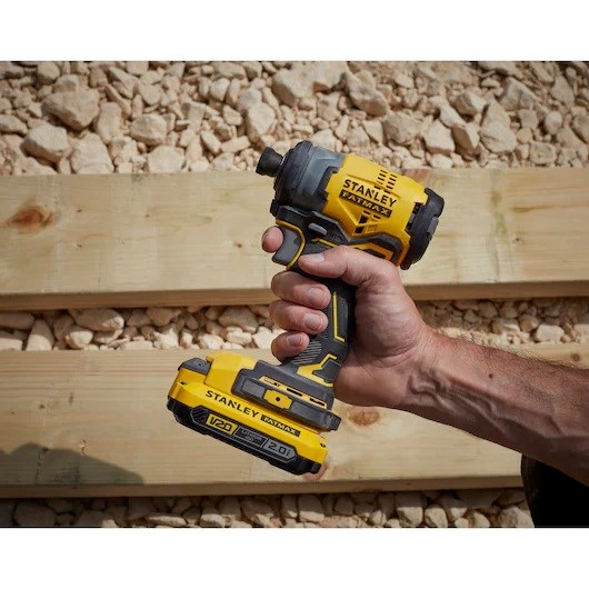 STANLEY SFMCF820D2K-QW slagschroevendraaier